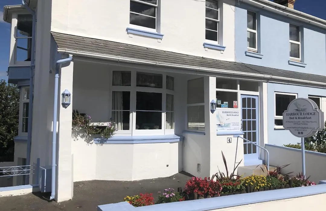 Harbour Lodge B&B-1